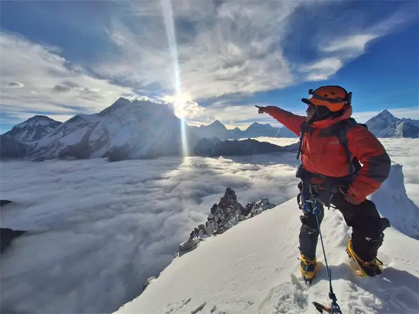 Nepal Peak Climbing