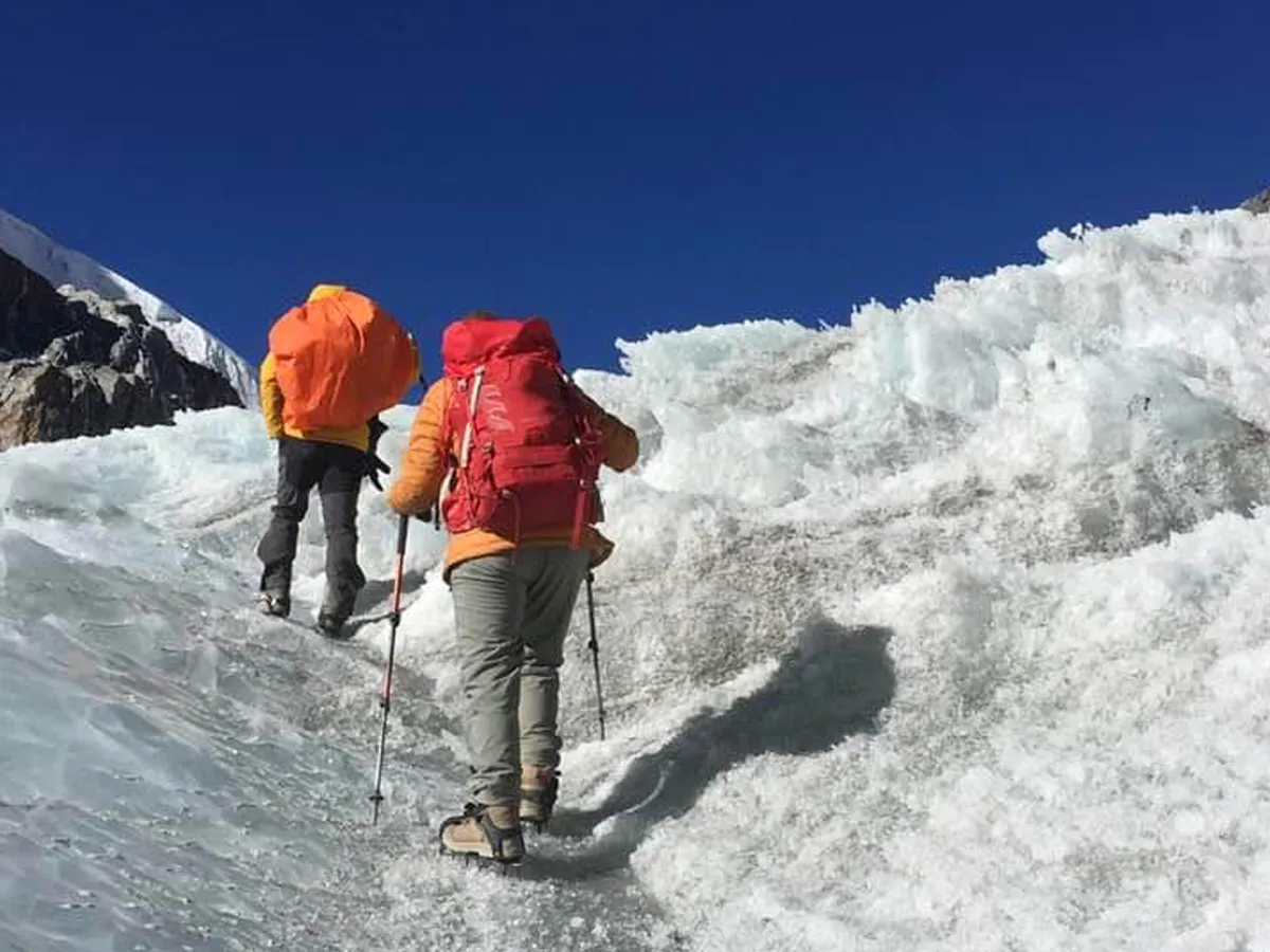 everest chola pass