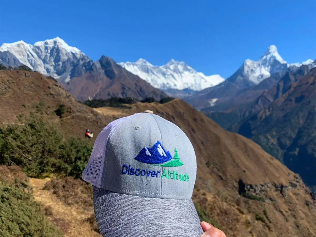 Discover Altitude Barand Cap