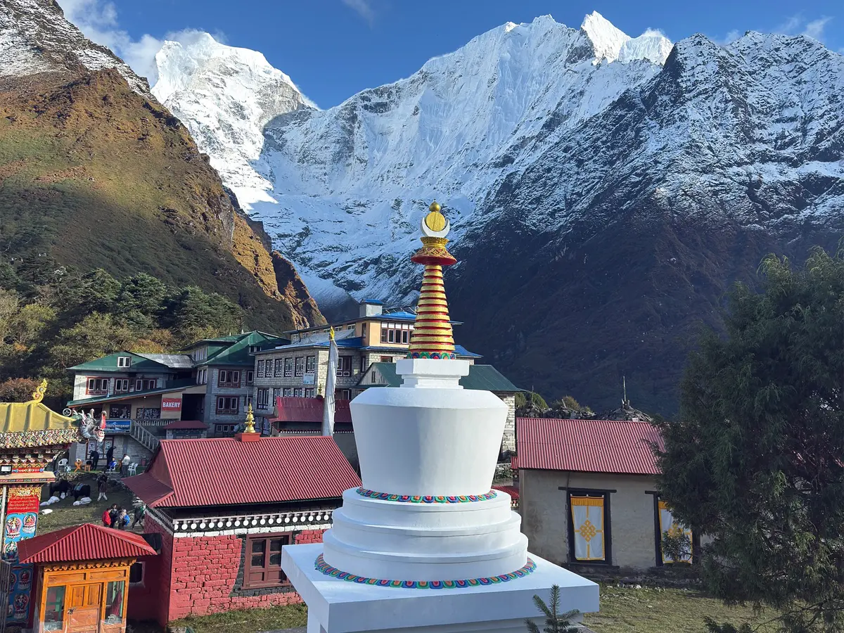 view from tengboche